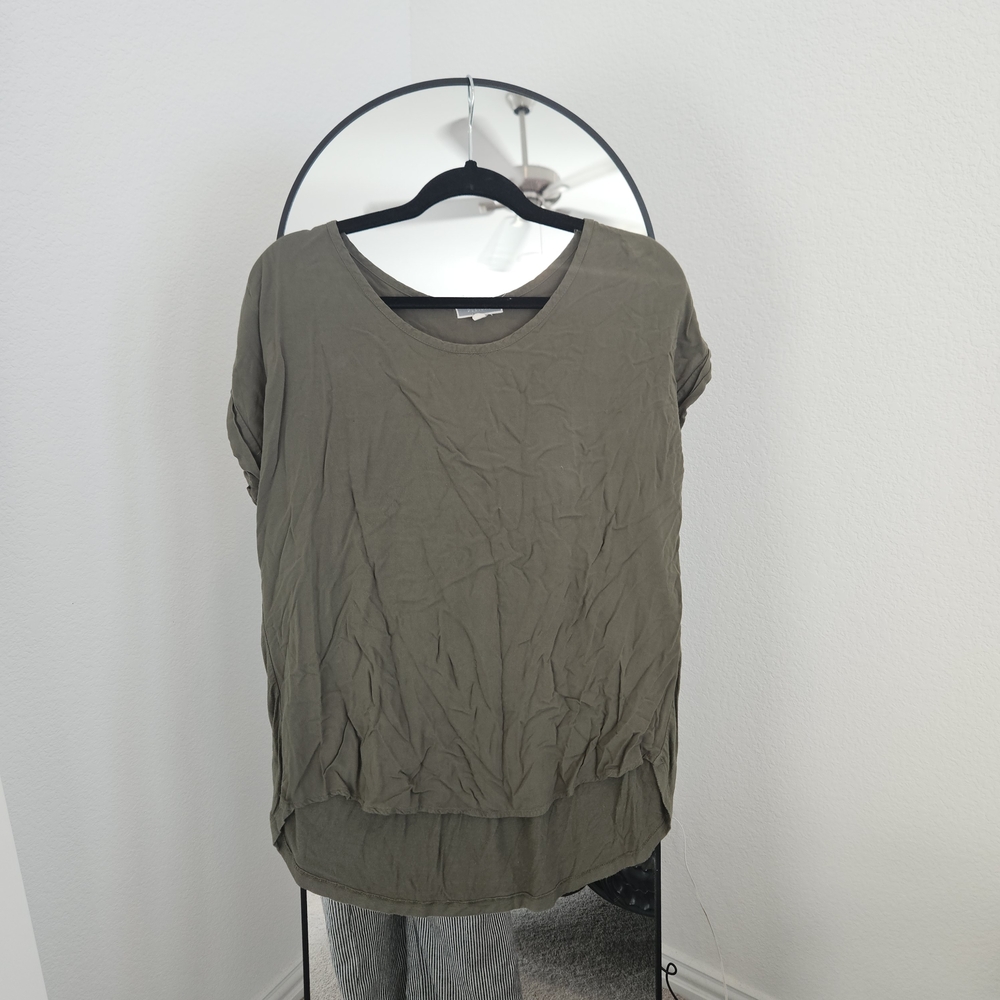 Pleione Khaki Short Sleeve Women's Top